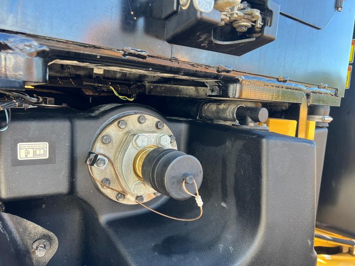 2019 Caterpillar 14M3 YELLOW