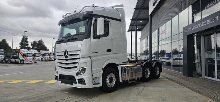 2025 Mercedes-Benz Actros 2663