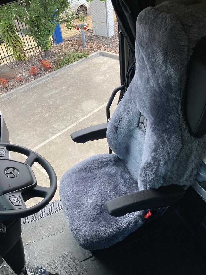 2025 Mercedes-Benz Actros 2663