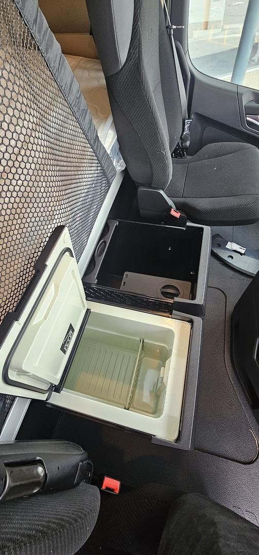 2025 Mercedes-Benz Actros 2663