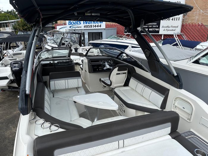 2016 Sea Ray 250 SLX