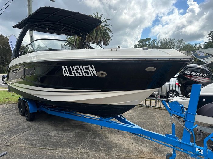 2016 Sea Ray 250 SLX