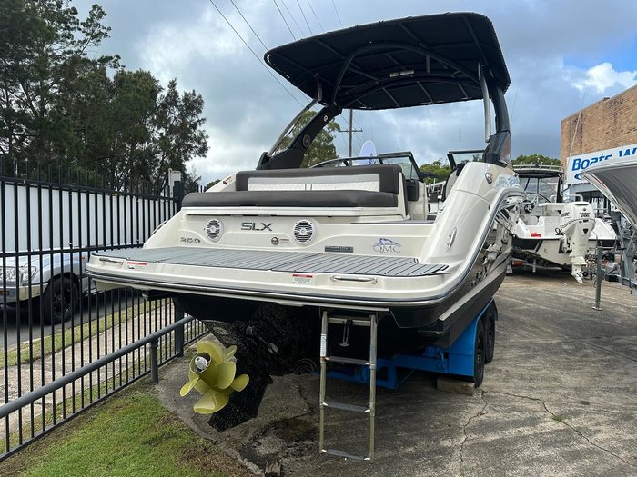 2016 Sea Ray 250 SLX