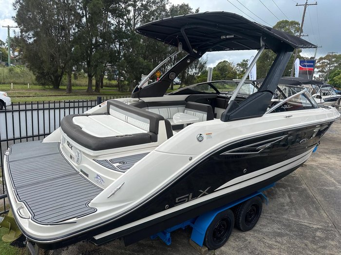2016 Sea Ray 250 SLX