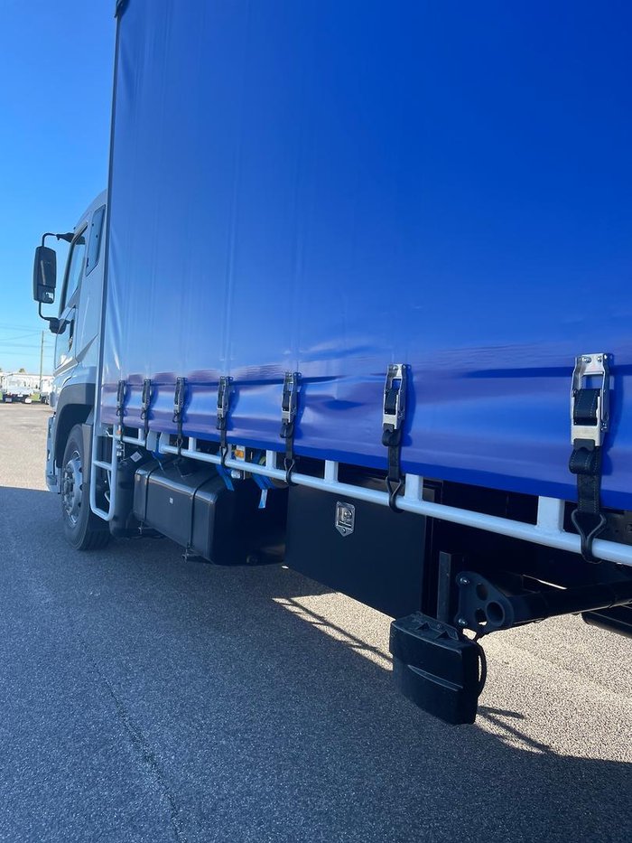 2025 Fuso Shogun FU74 360 White