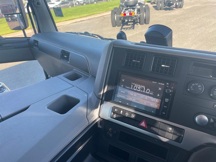 2025 Fuso Shogun FU74 360 White