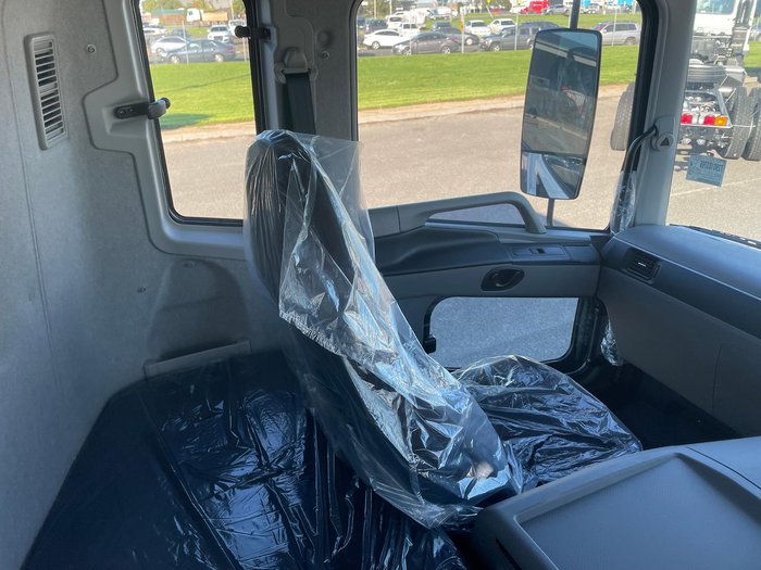 2025 Fuso Shogun FU74 360 White