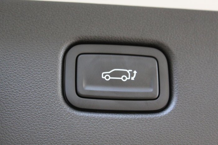 2025 Hyundai Kona Premium