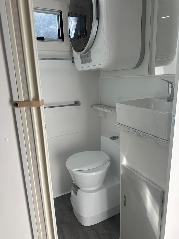 2024 JB Caravans Dirt Roader 2024 - 20*8 Family Van Rear Door