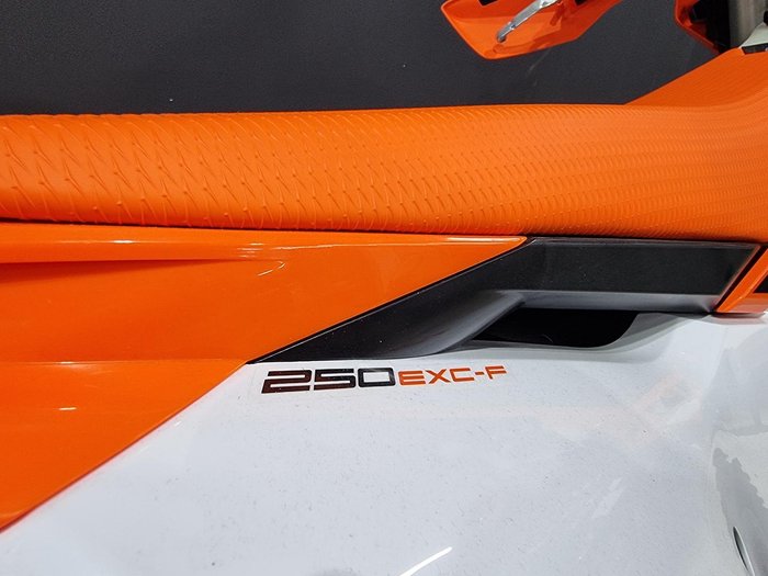 2024 KTM 250 EXC-F EXC-F Orange
