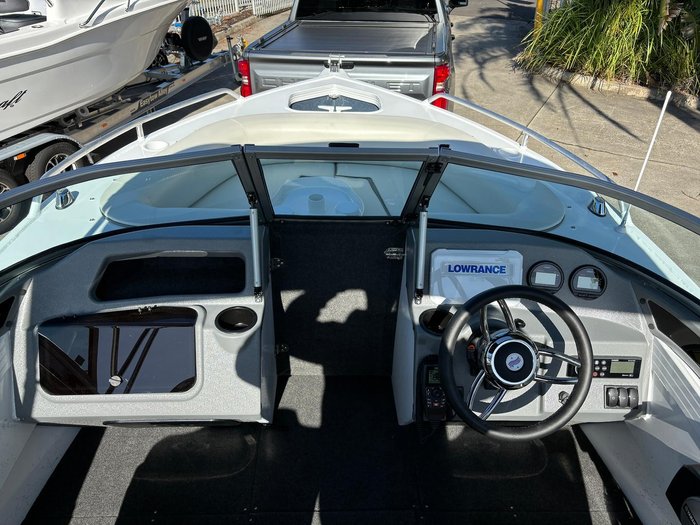 2024 QUINTREX 481 Cruiseabout Pro