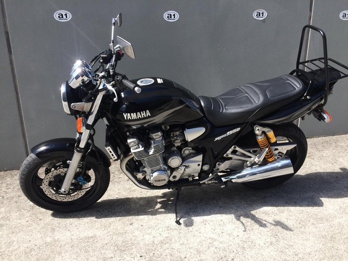 2001 Yamaha XJR1300
