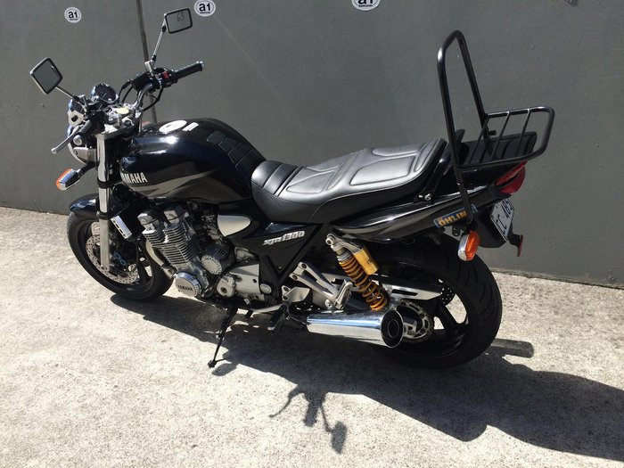 2001 Yamaha XJR1300