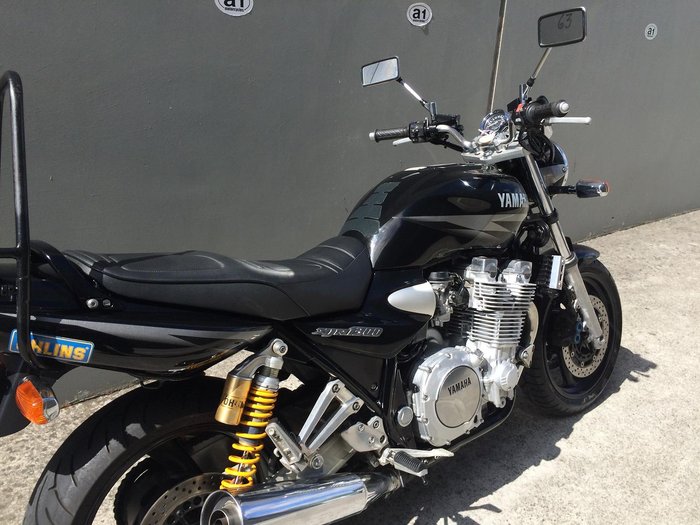 2001 Yamaha XJR1300