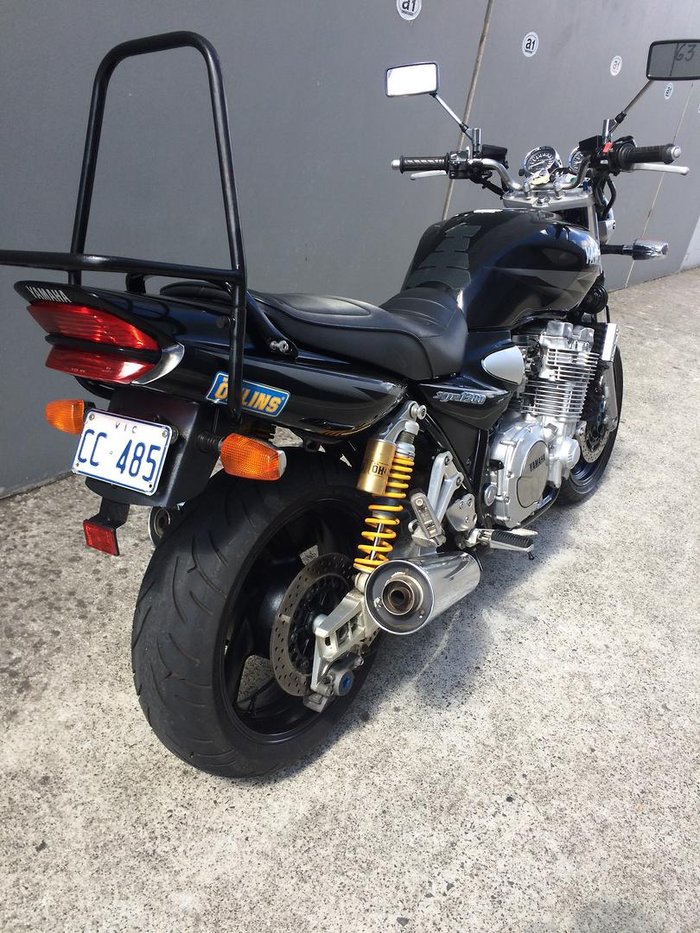 2001 Yamaha XJR1300
