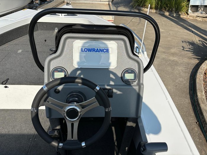 2025 QUINTREX 430 Top Ender Pro