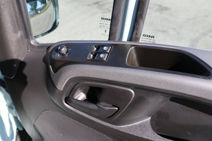 2023 Iveco Daily E6 70C18 DRW (WB4100)