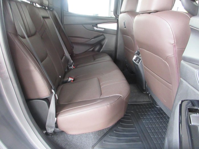 2024 Mazda BT-50 GT