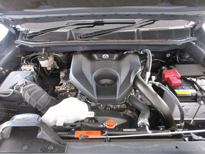 2024 Mazda BT-50 GT