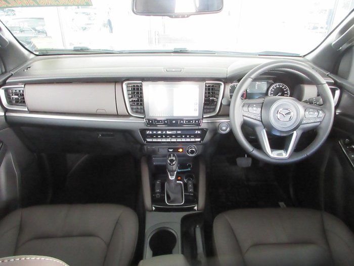 2024 Mazda BT-50 GT