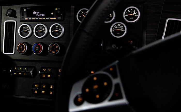 2024 Western Star 48X Day Cab (600Hp) With Tefco 4Ad Combo, In Build Now ! White