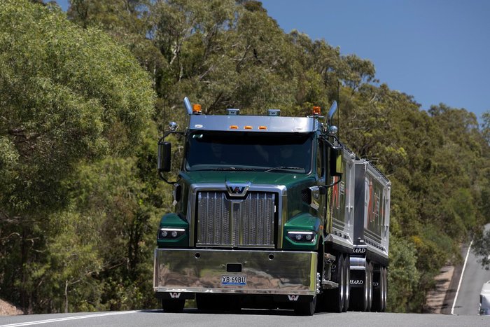 2024 Western Star 48X Day Cab (600Hp) With Tefco 4Ad Combo, In Build Now ! White