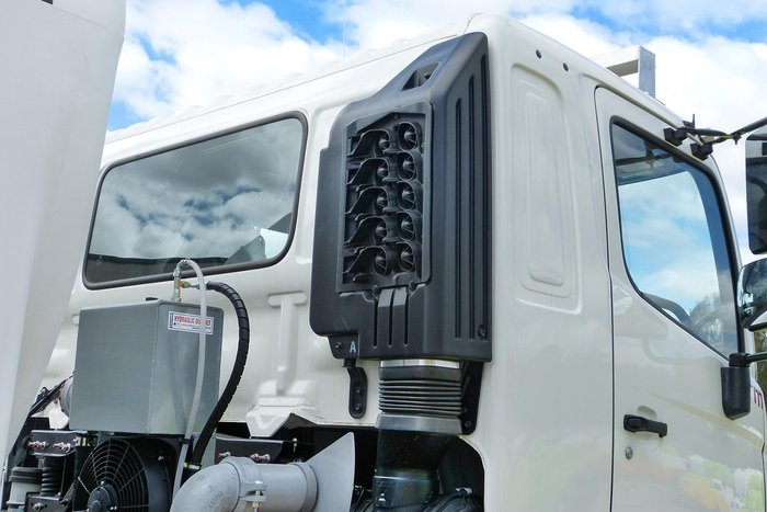 2024 TTi 13,000L Storm Water Truck Hino Fm 2632 White
