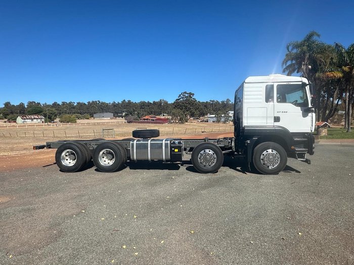 2025 Sinotruk Sitrak C7h 