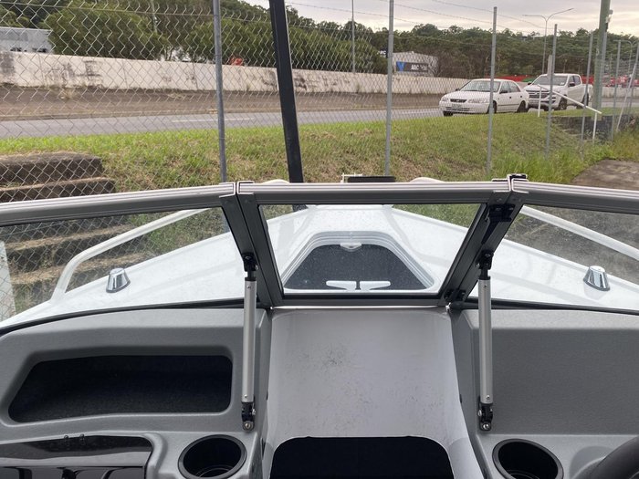 2024 QUINTREX 500 Fishabout Pro