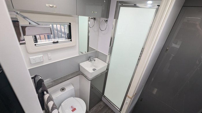 2024 JB Caravans 22' Front Door Family