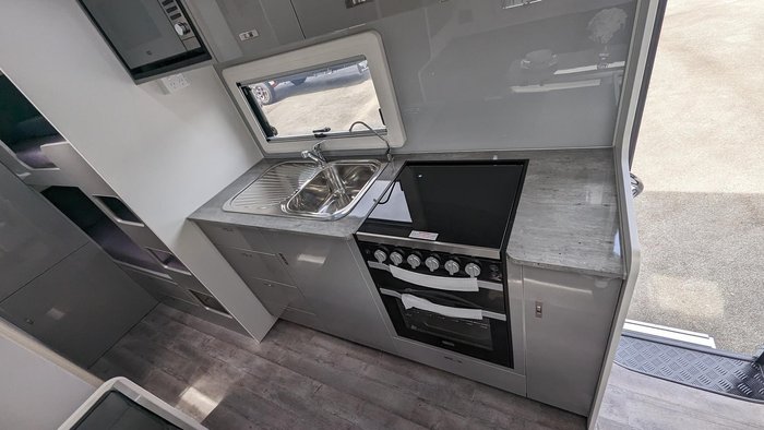 2024 JB Caravans 22' Front Door Family