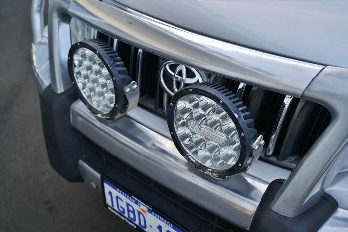 2011 TOYOTA LANDCRUISER PRADO VX (4x4)