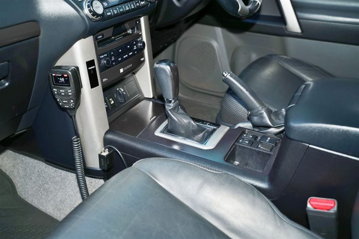2011 TOYOTA LANDCRUISER PRADO VX (4x4)