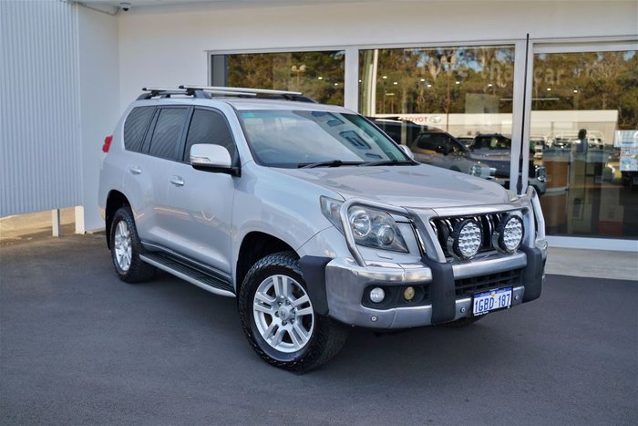 2011 TOYOTA LANDCRUISER PRADO VX (4x4)
