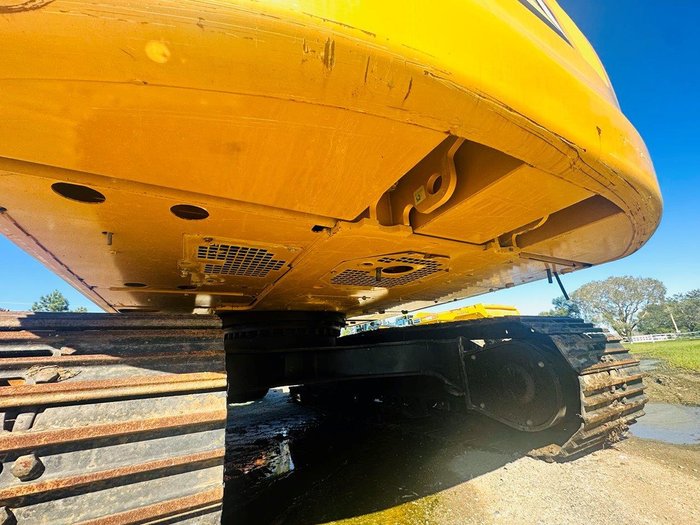 2019 Caterpillar 320