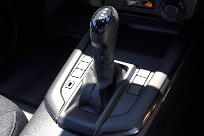 2025 Isuzu D-MAX X-RIDER