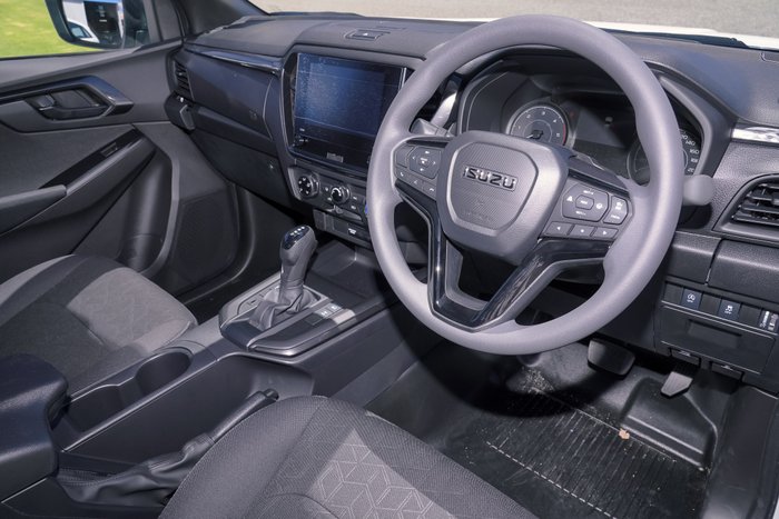 2025 Isuzu D-MAX X-RIDER