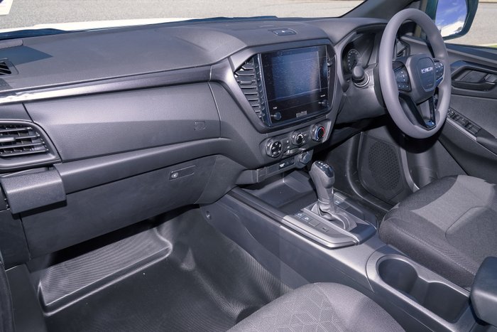 2025 Isuzu D-MAX X-RIDER