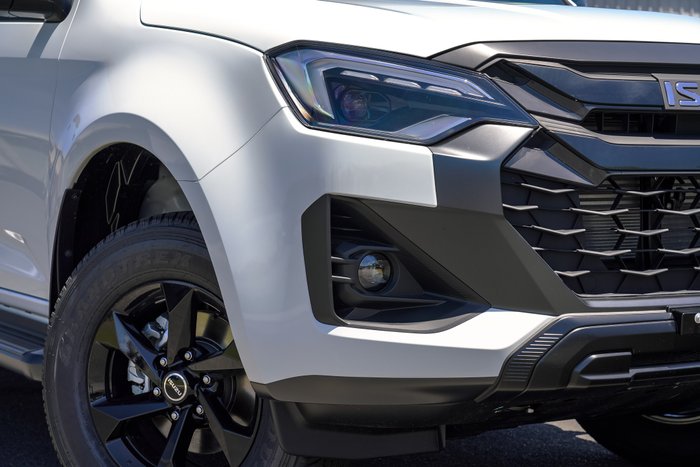 2025 Isuzu D-MAX X-RIDER