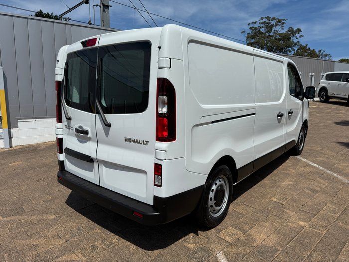 2026 Renault Trafic MY26 LWB Premium