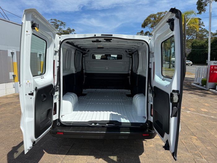 2026 Renault Trafic MY26 LWB Premium