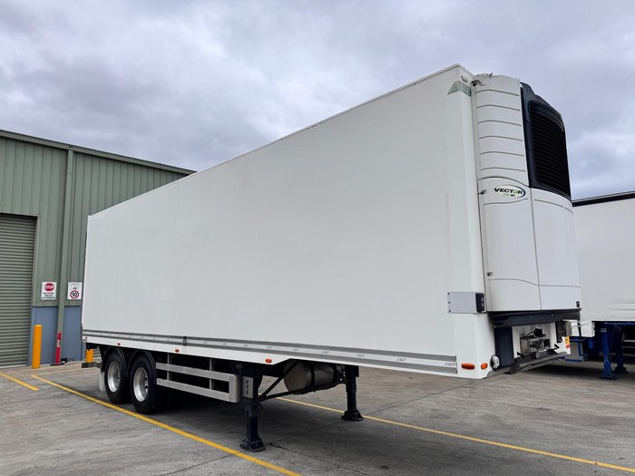 2017 FTE St2 16 Pallet Side Doors, Dual Zone, Tail Gate