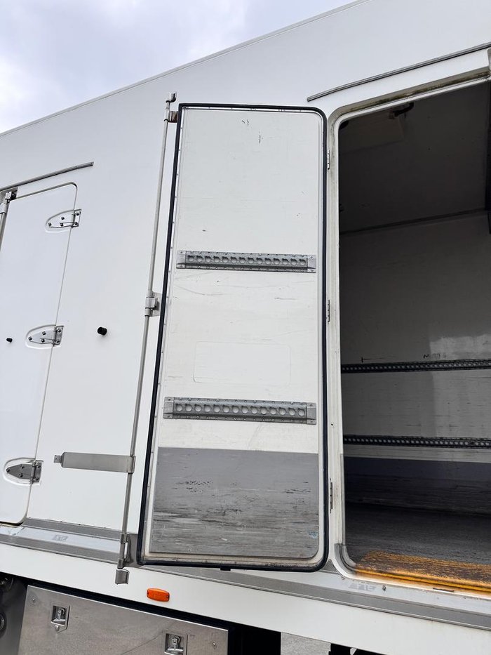 2017 FTE St2 16 Pallet Side Doors, Dual Zone, Tail Gate