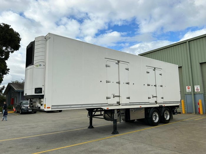 2017 FTE St2 14 Pallet, Tail Gate, Tri Zone