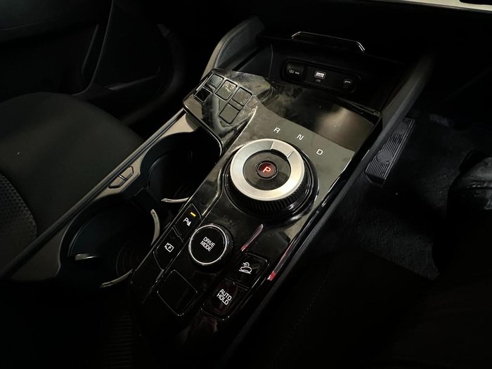 2024 Kia Sportage HEV SX
