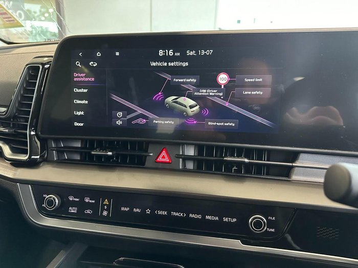 2024 Kia Sportage HEV SX