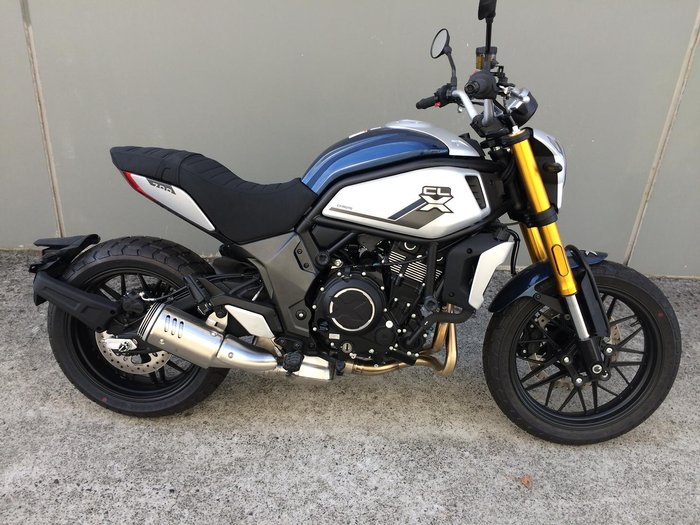 2023 CFMOTO 700 CL-X Heritage 