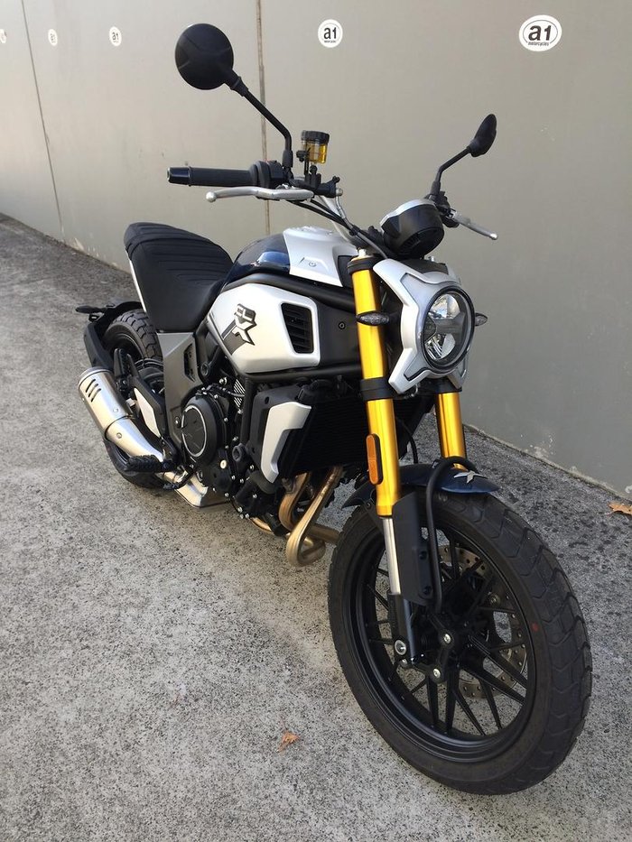 2023 CFMOTO 700 CL-X Heritage 