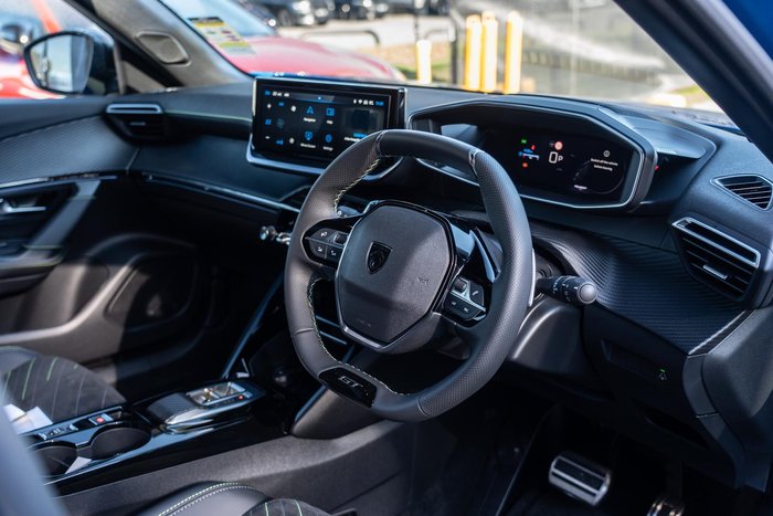 2023 Peugeot 2008 Allure