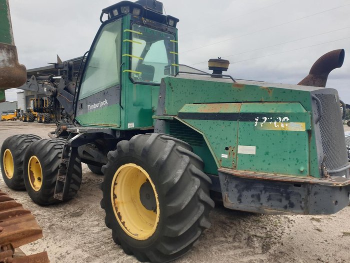 2001 Timberjack 1270G